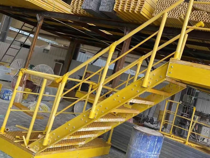 Scale in FRP pultruso