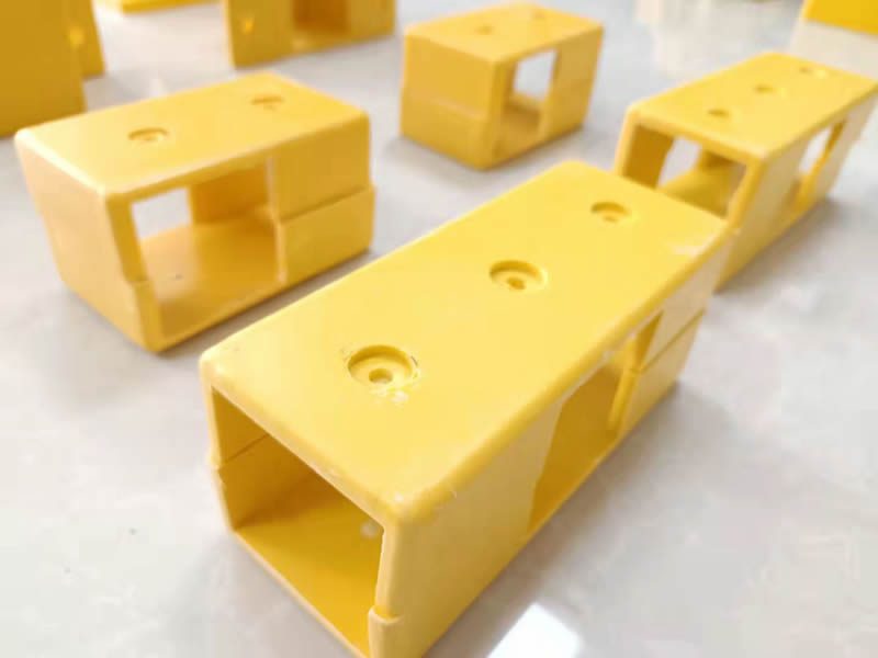 2-way 90 degree FRP handrail fitting
